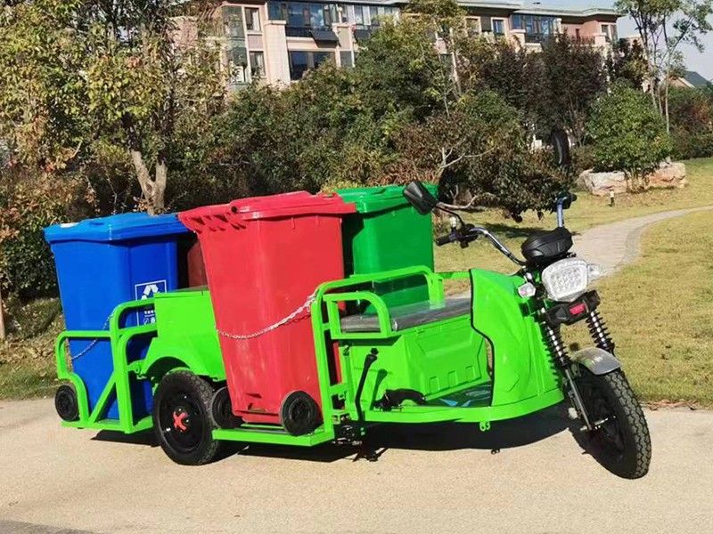 四桶垃圾转运车